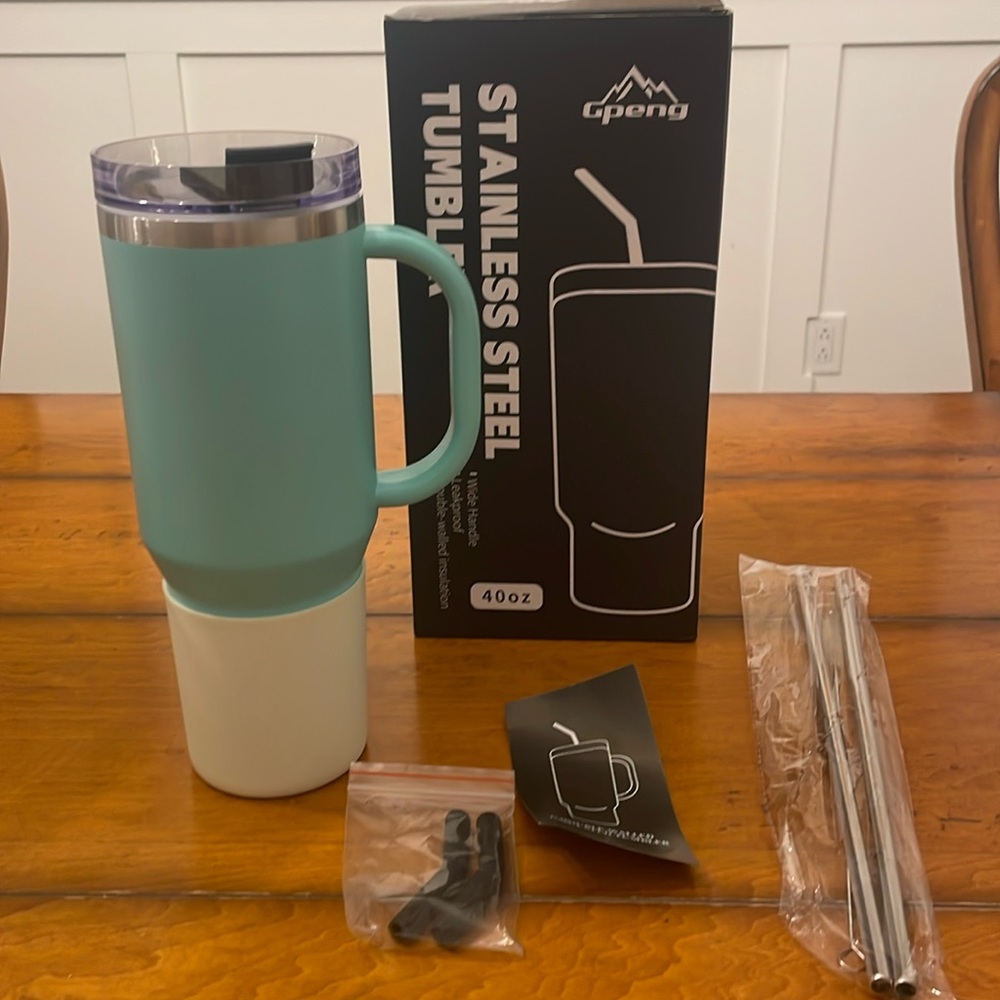 Stainless Steel Tumbler 40oz New in Box